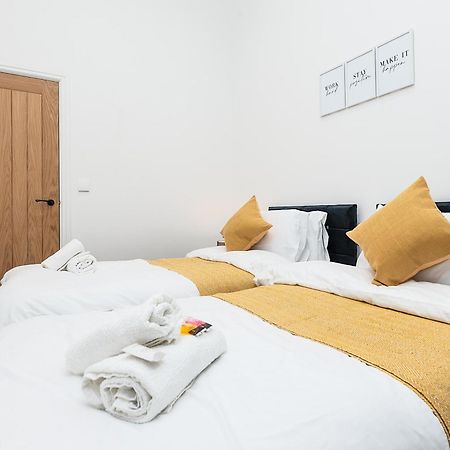 Deluxe 2 Bedroom Apartment In City Centre Nottingham Exterior photo