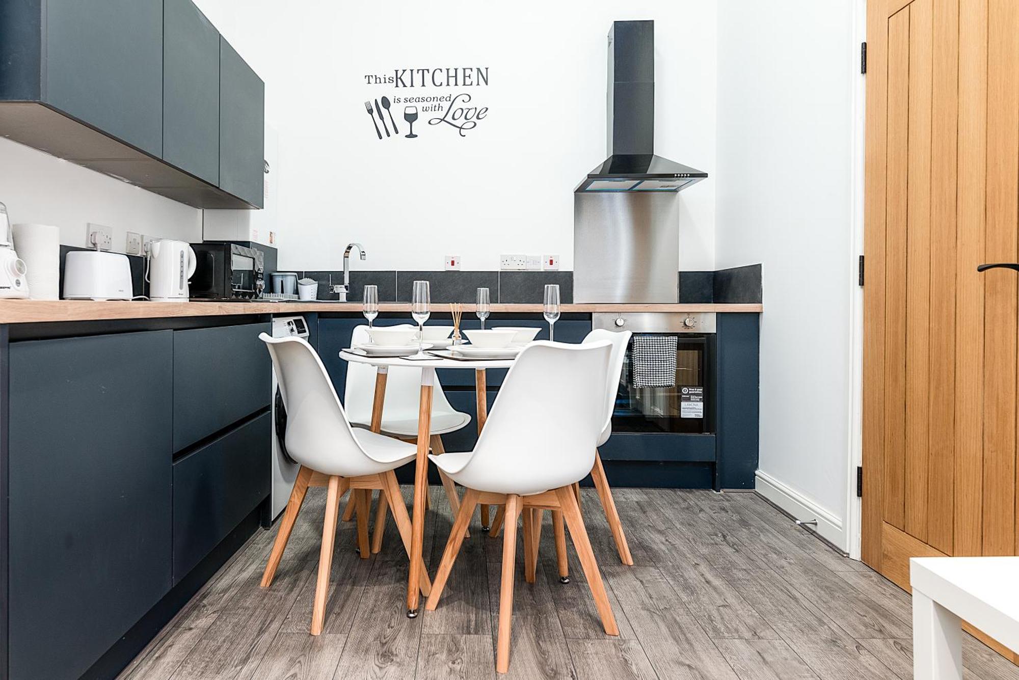 Deluxe 2 Bedroom Apartment In City Centre Nottingham Exterior photo