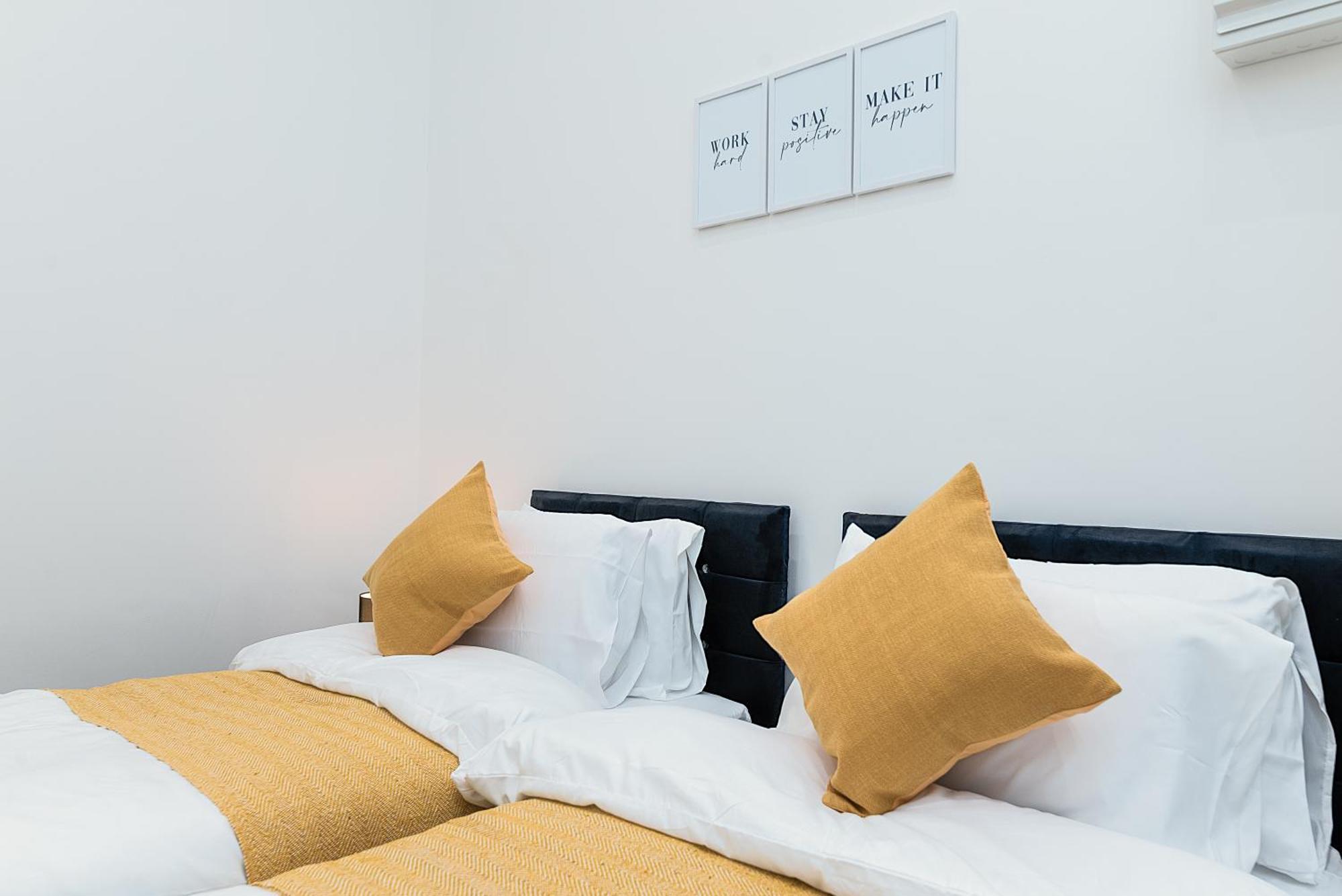 Deluxe 2 Bedroom Apartment In City Centre Nottingham Exterior photo